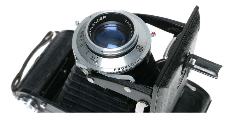 Voigtlander Bessa Dual Format Folding Camera Vaskar 4.5/105