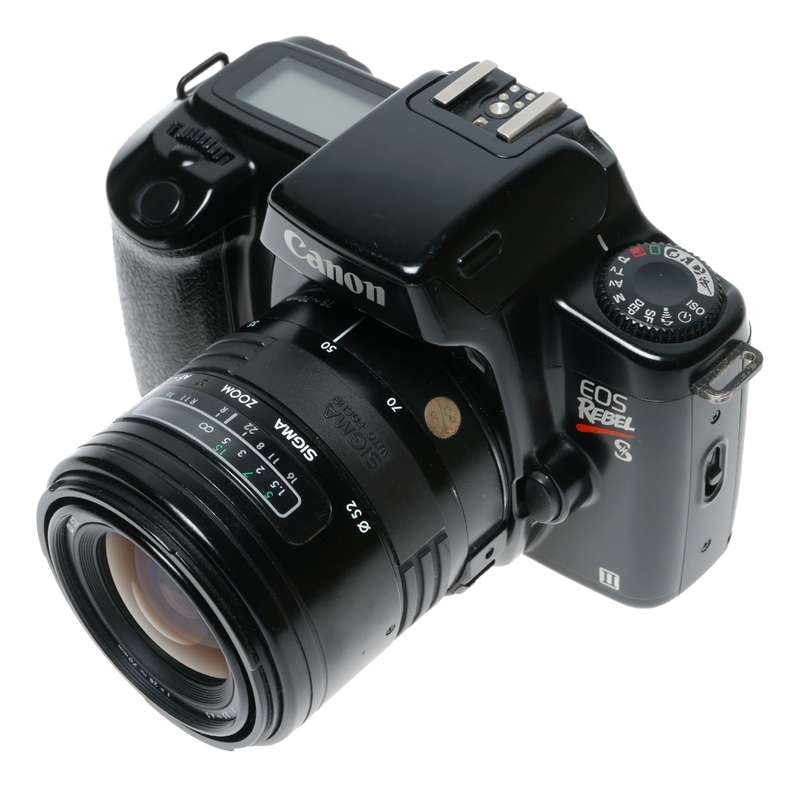 Canon EOS Rebel SII 1000FN QD 35mm SLR Film Camera 1:3.5-4.5 f=28-70