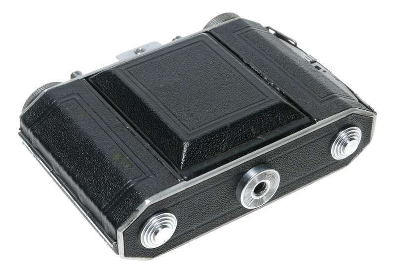 Kodak Duo 620 Early Model 4.5x6 Folding Camera f:4.5 F=7.5cm