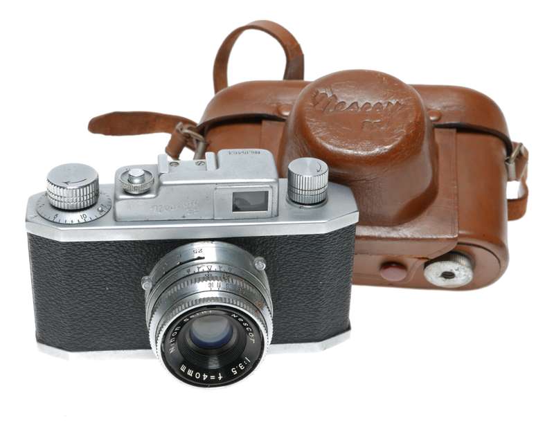 Nihon Seiki Nescon 35 mm Film Viewfinder Camera 1:3.5/40
