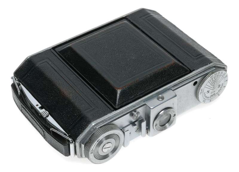 Kodak Duo Six-20 Series II 6x4.5 Folding 620 Film Camera 1:4.5/7.5cm