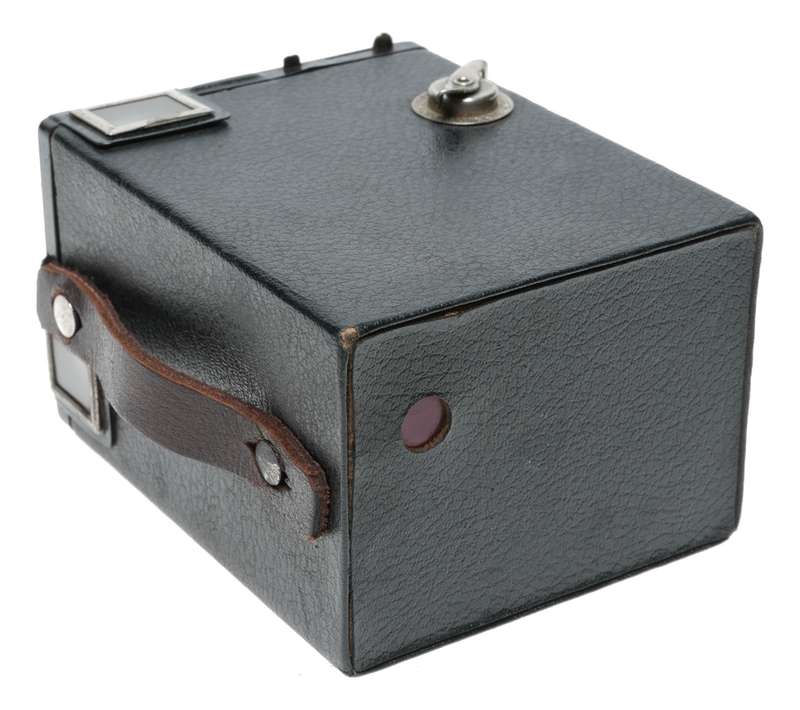 Kodak Six-20 Brownie Junior Art Deco Eastman Box Camera