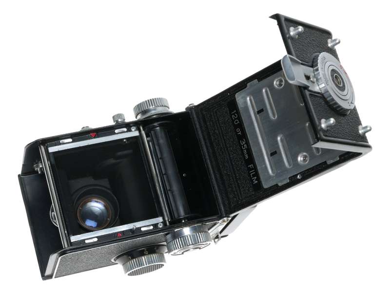 YASHICA 635 Dual Format TLR 120 35mm Film Camera Yashikor 3.5/80