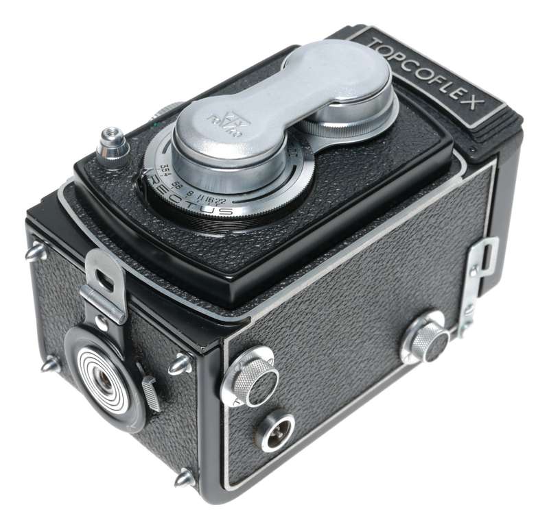 Tokyo Kogaku Topcoflex 6x6 TLR 120 Roll Film Camera 1:3.5 f=7.5cm