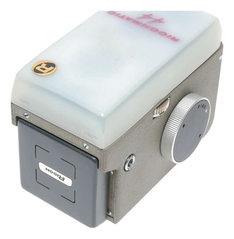 Ricohmatic 44 TLR Medium Format Film Camera Riken 1:3.5 f=6cm
