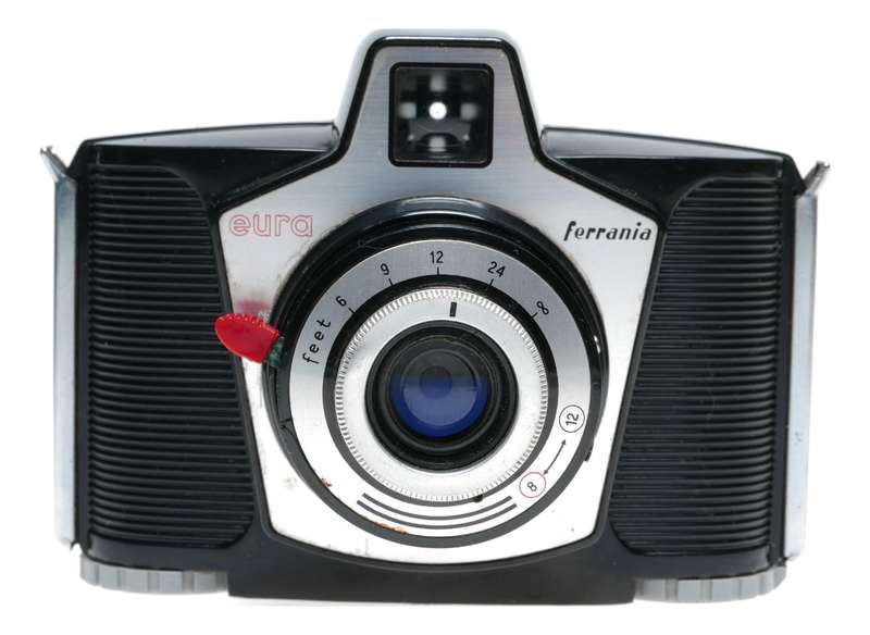 Ferrania Eura 120 Film 6x6 Medium Format Camera Flash Kit