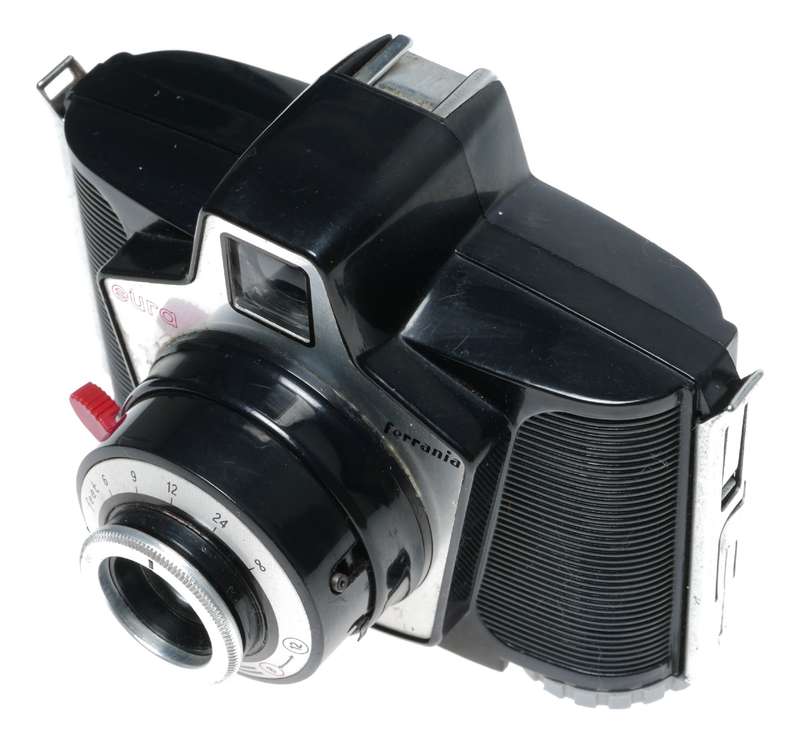 Ferrania Eura 120 Film 6x6 Medium Format Camera Flash Kit