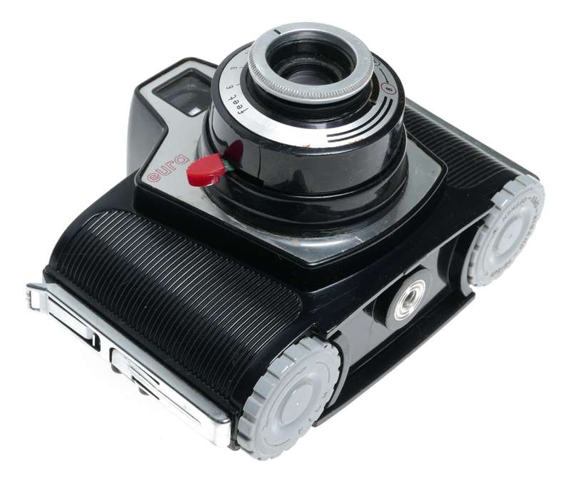 Ferrania Eura 120 Film 6x6 Medium Format Camera Flash Kit