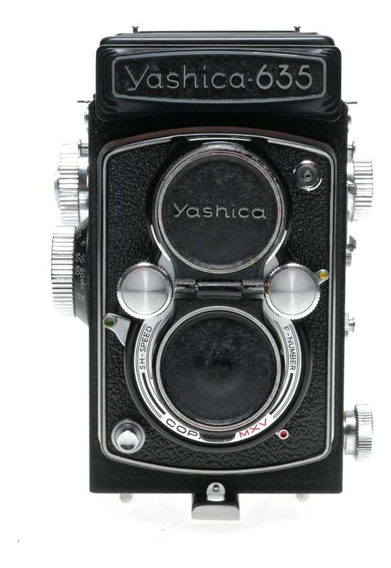 Yashica-635 Dual Format TLR Film Camera Yashikor 3.5/80mm