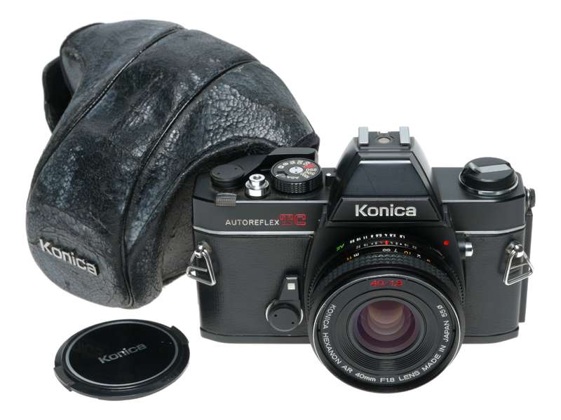 Konica Autoreflex TC 35mm Film SLR Camera Hexanon 40/1.8