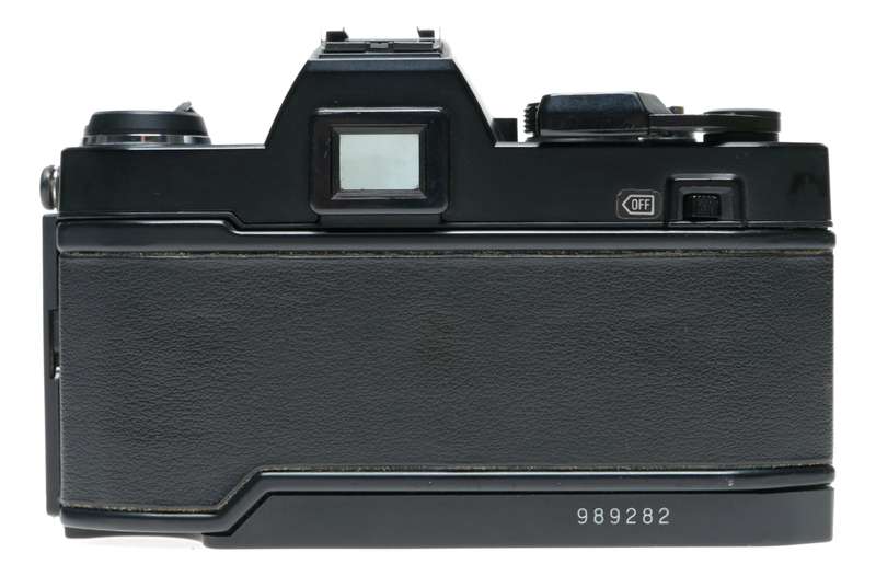 Konica Autoreflex TC 35mm Film SLR Camera Hexanon 40/1.8