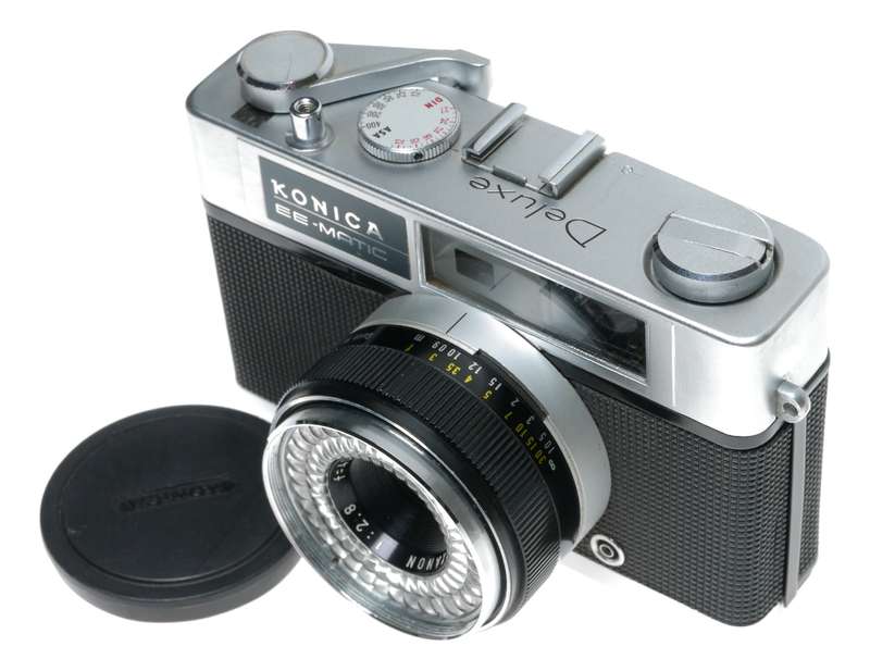 Konica EE Matic Deluxe 35mm Film RF Camera Hexanon 2.8/40