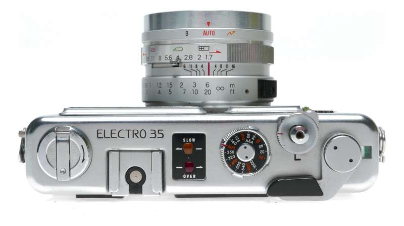 Yashica Electro 35 GSN 35mm Film Rangefinder Camera 1.7/45