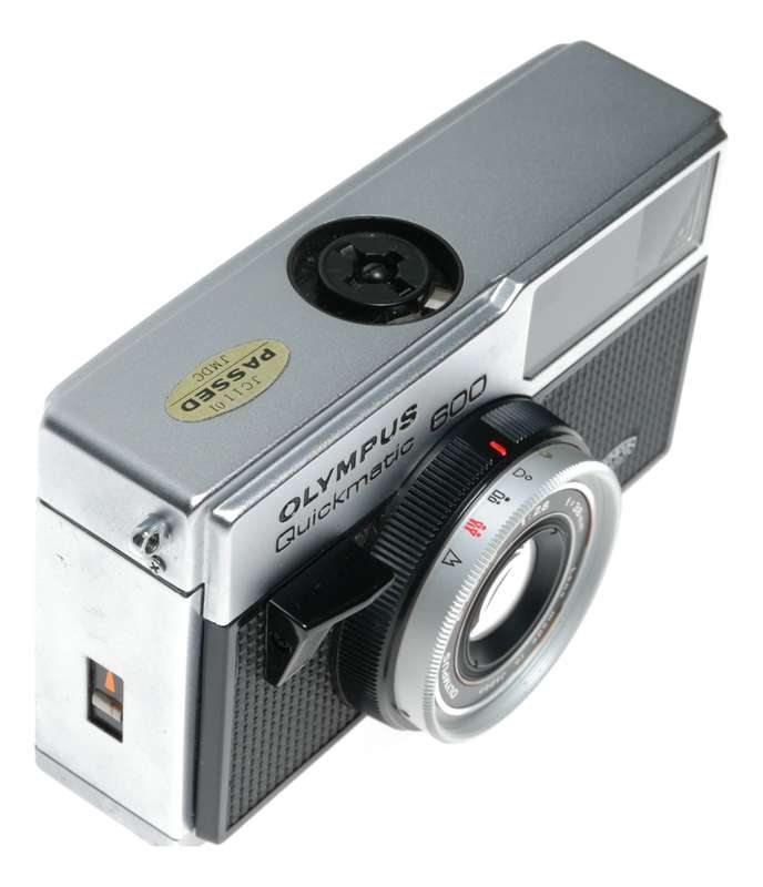 Olympus Quickmatic 600 126 Film Camera E.Zuiko 1:2.8 f=38mm