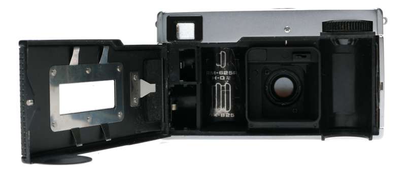 Olympus Quickmatic 600 126 Film Camera E.Zuiko 1:2.8 f=38mm