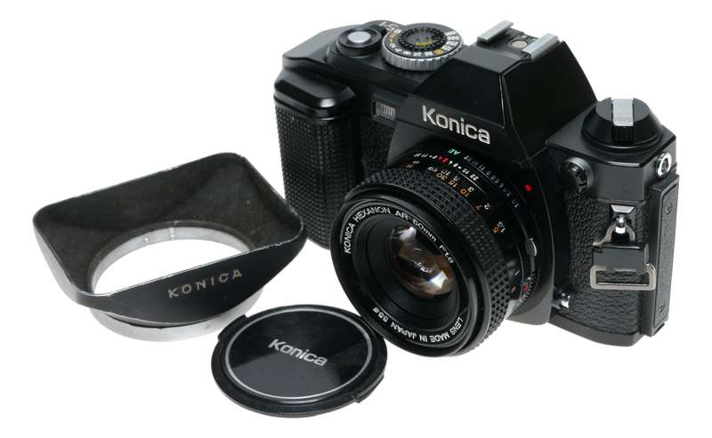 Konica FS-1 35mm Film SLR Camera Hexanon 1.8/50 AR