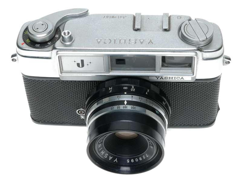 Yashica J 35mm Film Rangefinder Camera Yashinon 2.8/4.5cm
