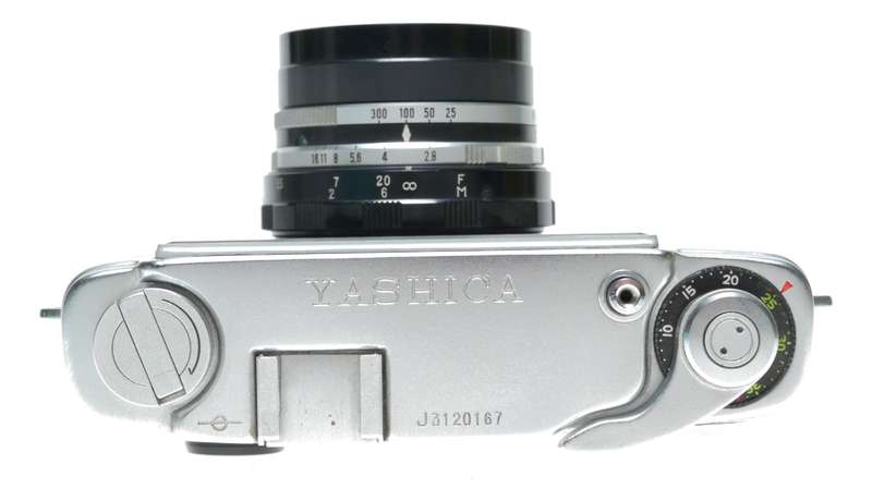 Yashica J 35mm Film Rangefinder Camera Yashinon 2.8/4.5cm