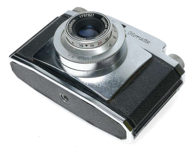 Braun Gloriette 35mm Film Camera Steinheil Cassar 2.8/45