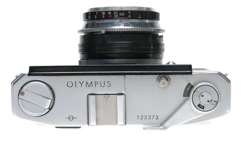 Olympus Auto Eye 35mm Rangefinder Film Camera D.Zuiko 1:2.8 f=4.5cm