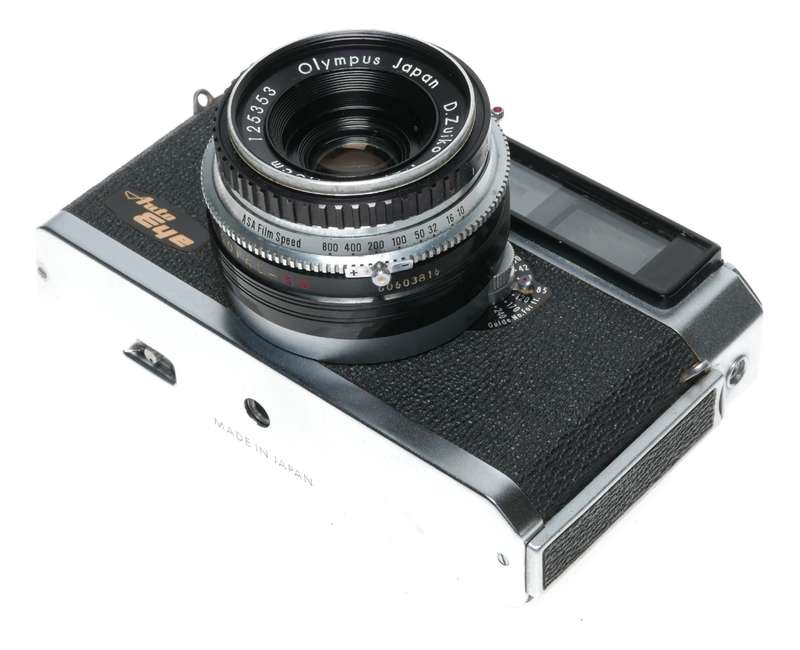 Olympus Auto Eye 35mm Rangefinder Film Camera D.Zuiko 1:2.8 f=4.5cm