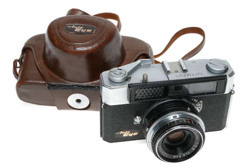 Olympus Auto Eye 35mm Rangefinder Film Camera D.Zuiko 1:2.8 f=4.5cm
