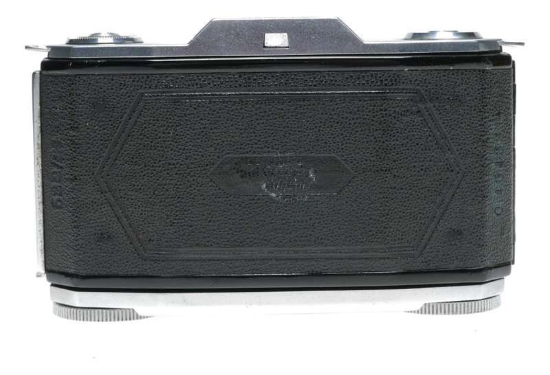 Zeiss Ikon Ikonta 35 522/24 Folding Camera Novar 1:3.5 f=4.5cm