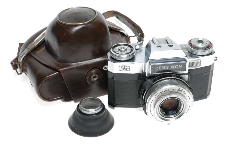 Zeiss Ikon Contaflex Super 10.1262 35mm Film SLR Camera Tessar 2.8/50