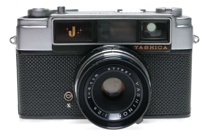 Yashica J 35mm Film Rangefinder Camera Yashinon 1:2.8 f=4.5cm Case