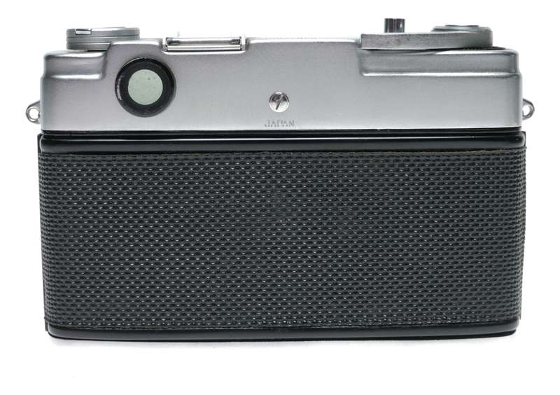 Yashica J 35mm Film Rangefinder Camera Yashinon 1:2.8 f=4.5cm Case