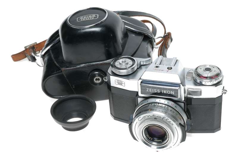 Zeiss Ikon Contaflex 10.1272 Super B 35mm SLR Camera Tessar 2.8/50