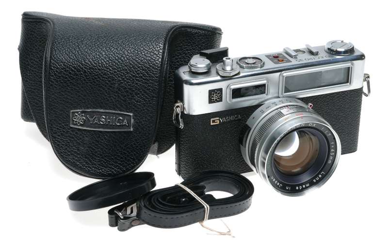 Yashica GSN Electro 35 Film RF Camera Color-Yashinon DX 1:1.7 f=45mm