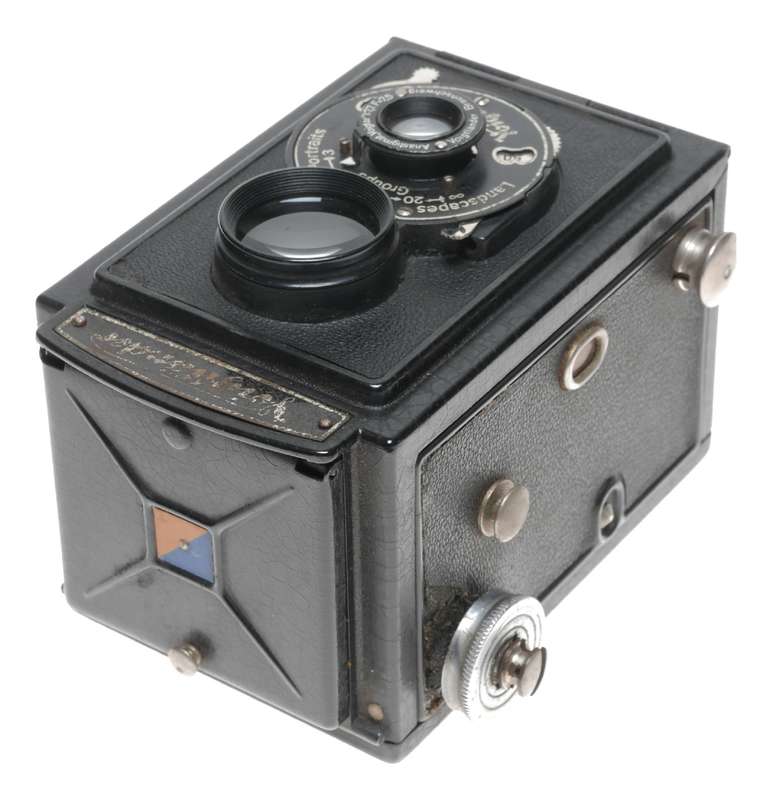 Voigtlander Brillant Sheet Metal TLR 120 Film Camera Voigtar 1:7.7 F=7.5cm