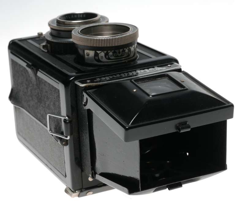 Voigtlander Focusing Brillant S 6x6 TLR Film Camera Skopar 1:3.5 f=7.5cm
