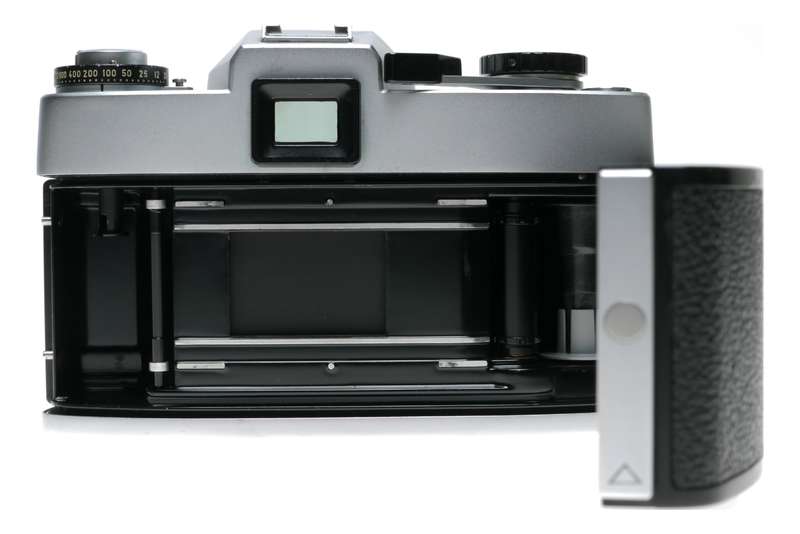 Leicaflex SL Chrome 35mm SLR film camera Summicron-R lens set