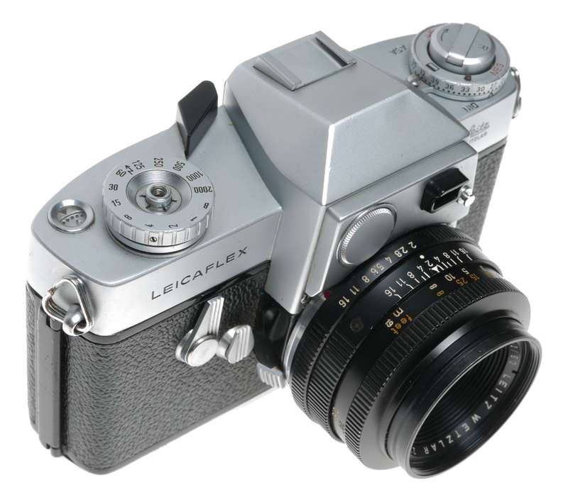 Leicaflex 1st version 35mm SLR film camera Summicron-R lens kit