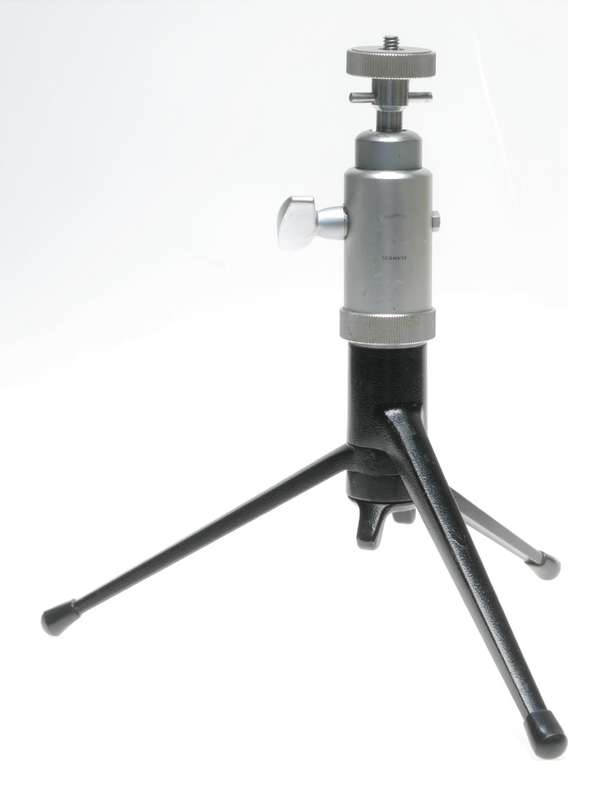 Leica Table top folding tripod TOOQUE compact stable Leitz Wetzlar
