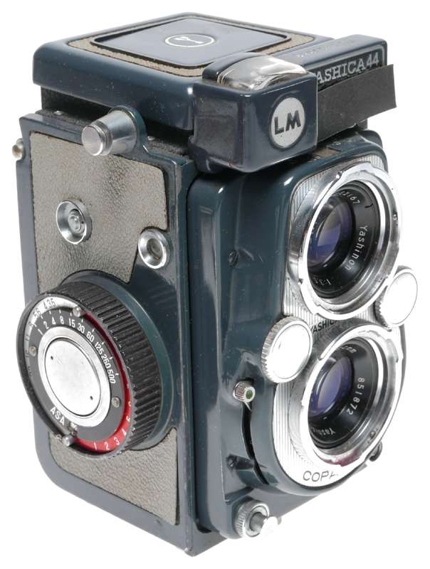 Yashica 44 LM Blue 4x4 TLR Film Camera Yashinon 3.5/60