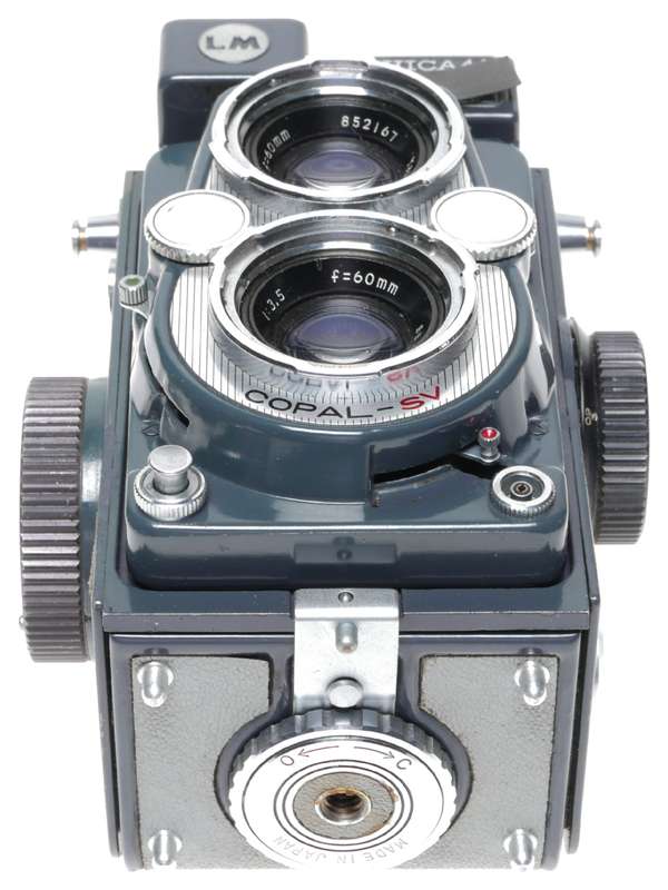 Yashica 44 LM Blue 4x4 TLR Film Camera Yashinon 3.5/60