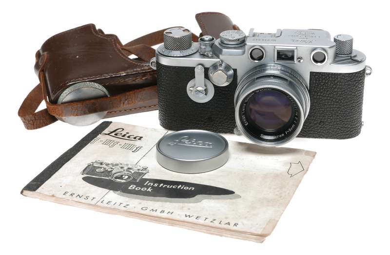 IIIF self timer Leica Camera Red dial Summicron 2/50 mm lens case manual