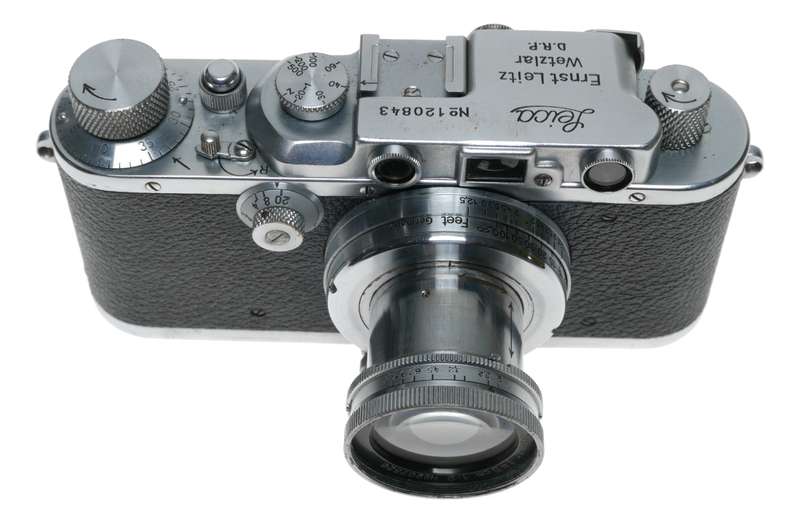 Leica IIIf 35mm film camera with Summar 5cm 1:2 lens case cap