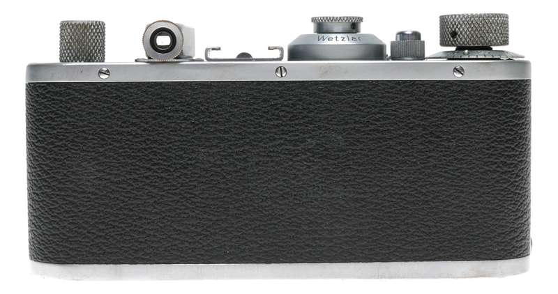 Leica Standard B chrome 5cm Elmar F3.5 case and lens cap