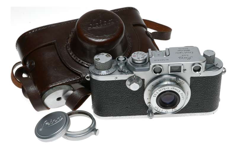 Leica IIIf red dial camera with Elmar 3.5/50mm lens great condition