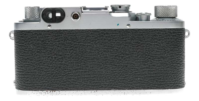 Leica IIIf red dial camera with Elmar 3.5/50mm lens great condition