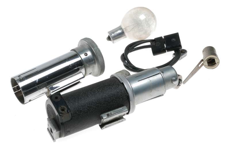 Synchronblitzer Leitz camera flash attachment hot shou mount parts