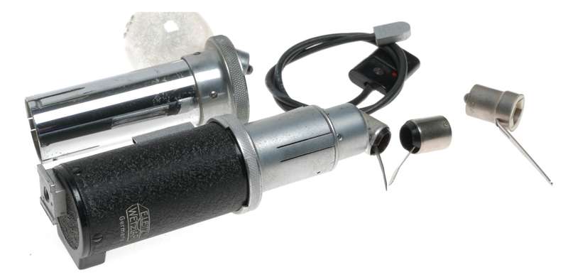 Synchronblitzer Leitz camera flash attachment hot shou mount parts