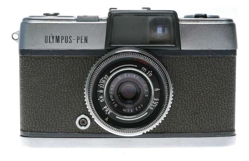 Olympus Pen 35mm Half Frame Film Camera D.Zuiko 1:3.5 f=2.8cm