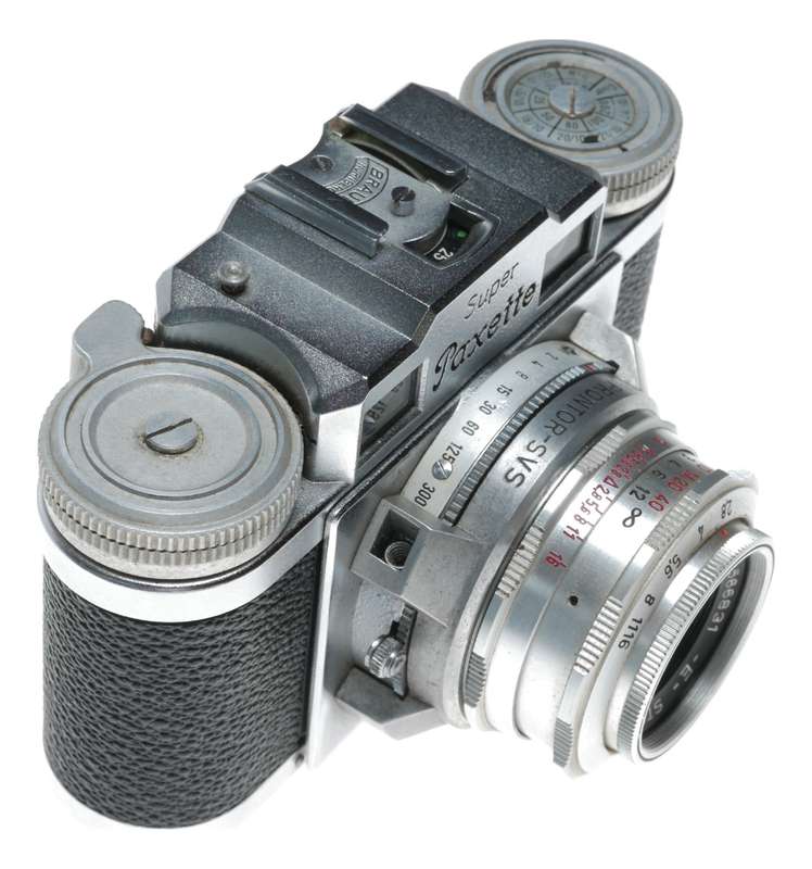 Braun Super-Paxette Model II 35mm Film Camera Staeble-Kata 1:2.8/45
