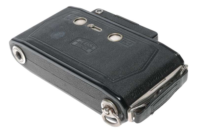 Zeiss Super Ikonta C 530/2 Folding RF Camera Tessar 1:4.5 f=10.5cm