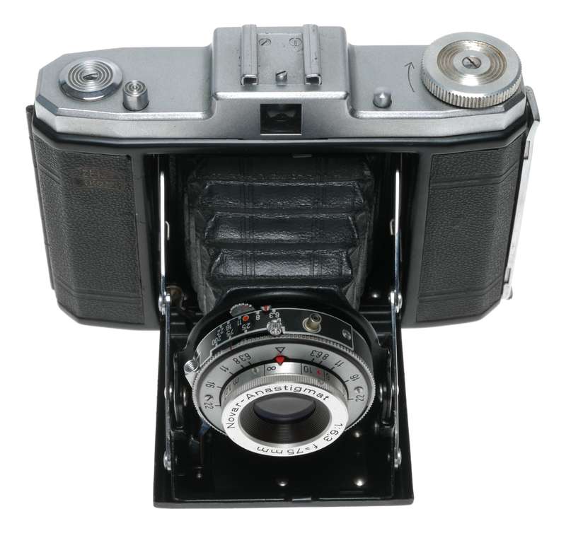 Zeiss Ikon Nettar II 517/16 Folding Camera Novar 1:6.3 f=75mm